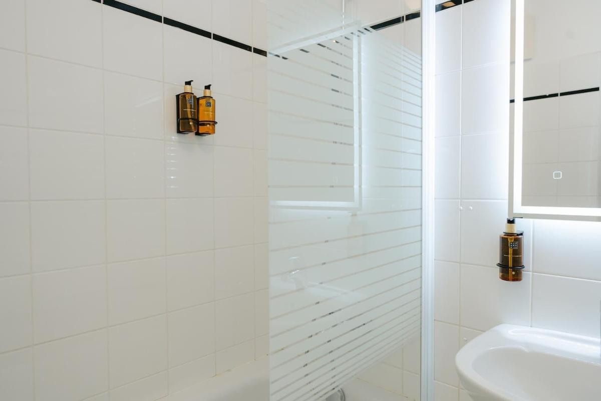 Apartment Cozy Corner Perfect For 4 To 6 Hip Area And Parking Vienna