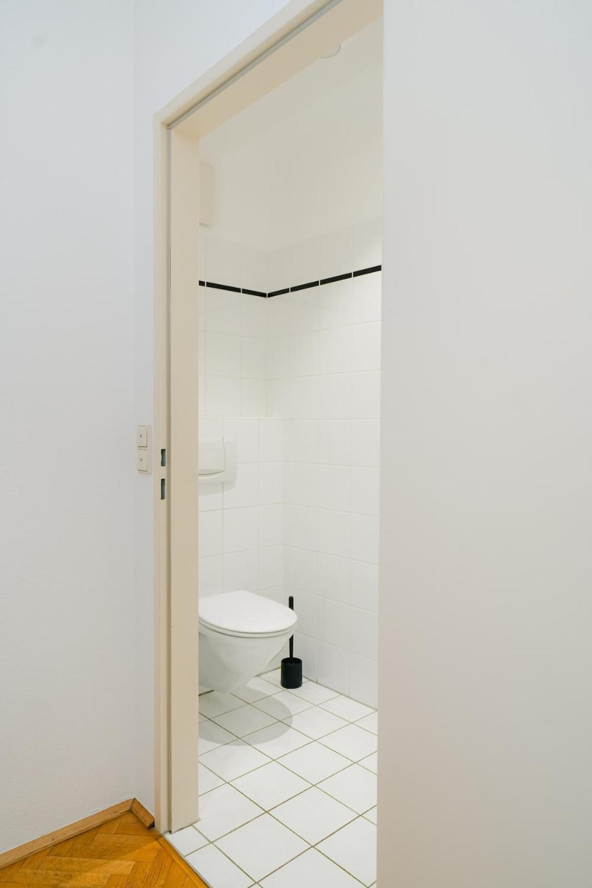 Cozy Corner Perfect For 4 To 6 Hip Area And Parking Apartment *
